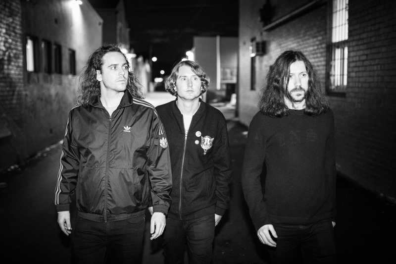 DZ Deathrays (AUS) + Clamm (AUS) / PINK WHALE