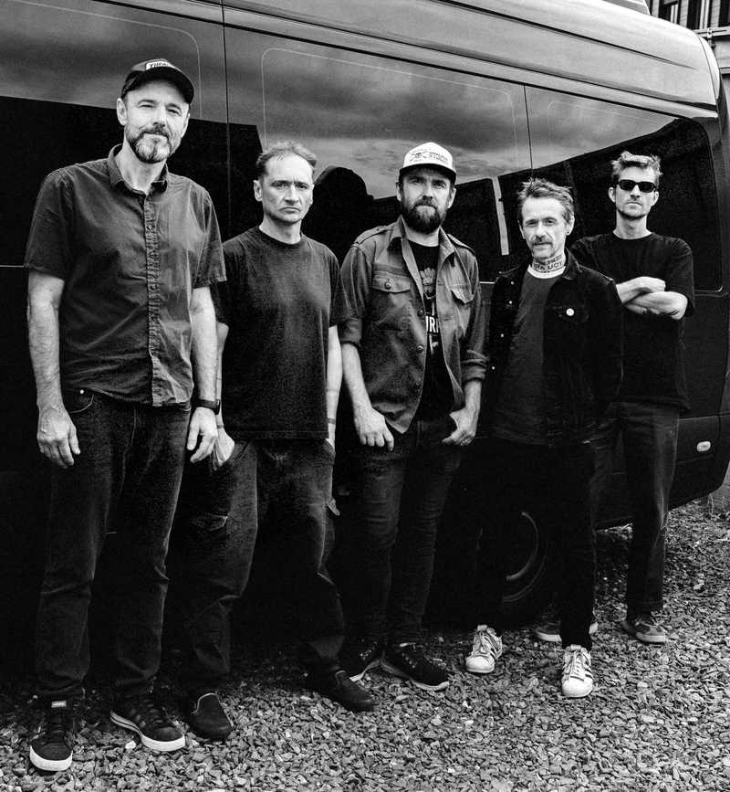 ⫘⫘⫘ Lvmen (cz) + Drom (cz) / PINK WHALE ⫘⫘⫘