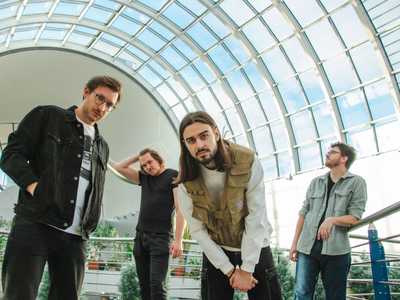 mindpunk a last millennials. na PINK WHALE