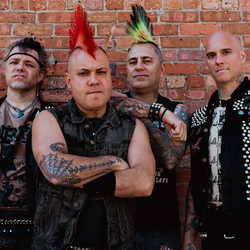 â«â«â« The Casualties (usa) + support: Travex / PINK WHALE â«â«â«