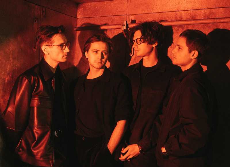 I Love You Honey Bunny (CZ) I Pink Whale (Bratislava)